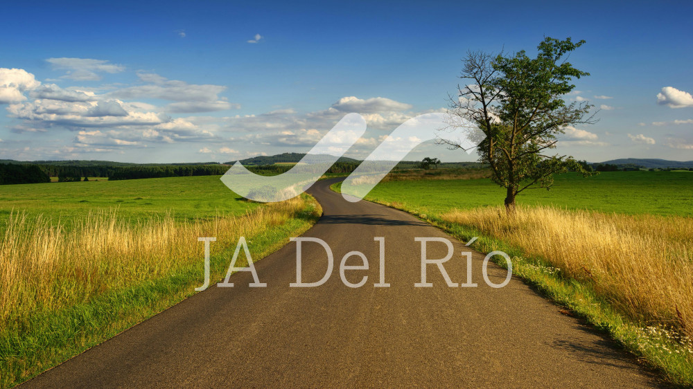 Flash News - Costa Rica: Growth, Challenges, and Economic Perspectives