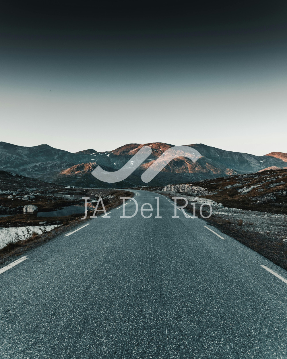 Flash News -News of the week in Costa Rica regarding the exchange rate, the price of gasoline, the “rice road plan”, and the Global Business Complexity Index